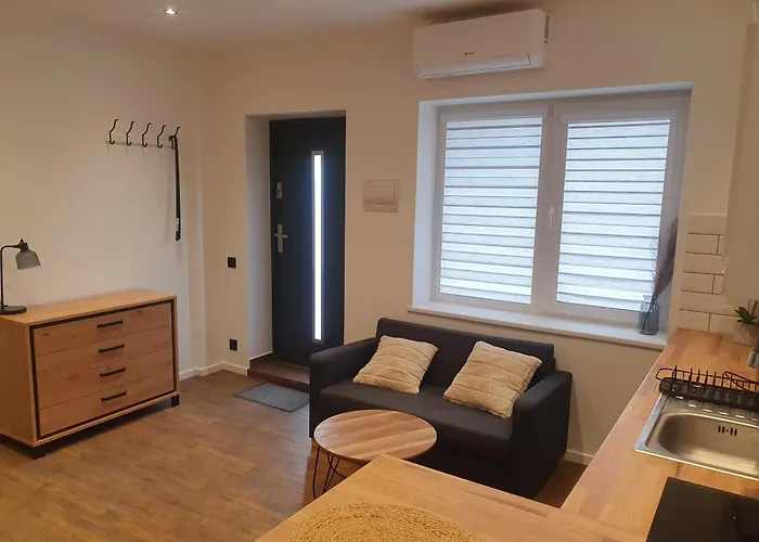Urban Oasis Studios