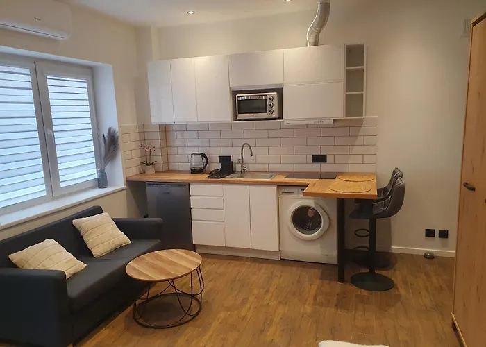 Urban Oasis Studios